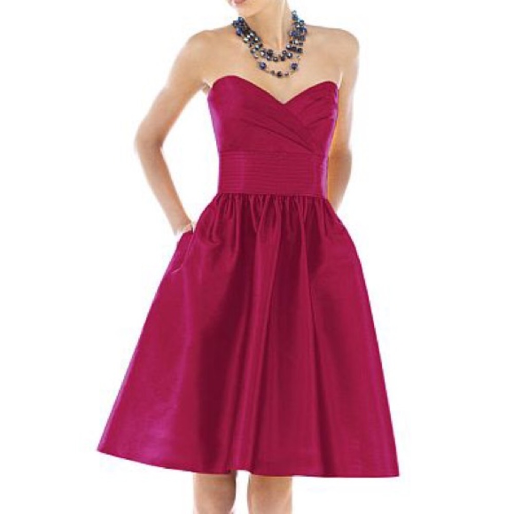 Alfred Sung Bridesmaid Dress D540