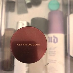 Kevyn aucoin sensual skin enhancer SX11 no BOX