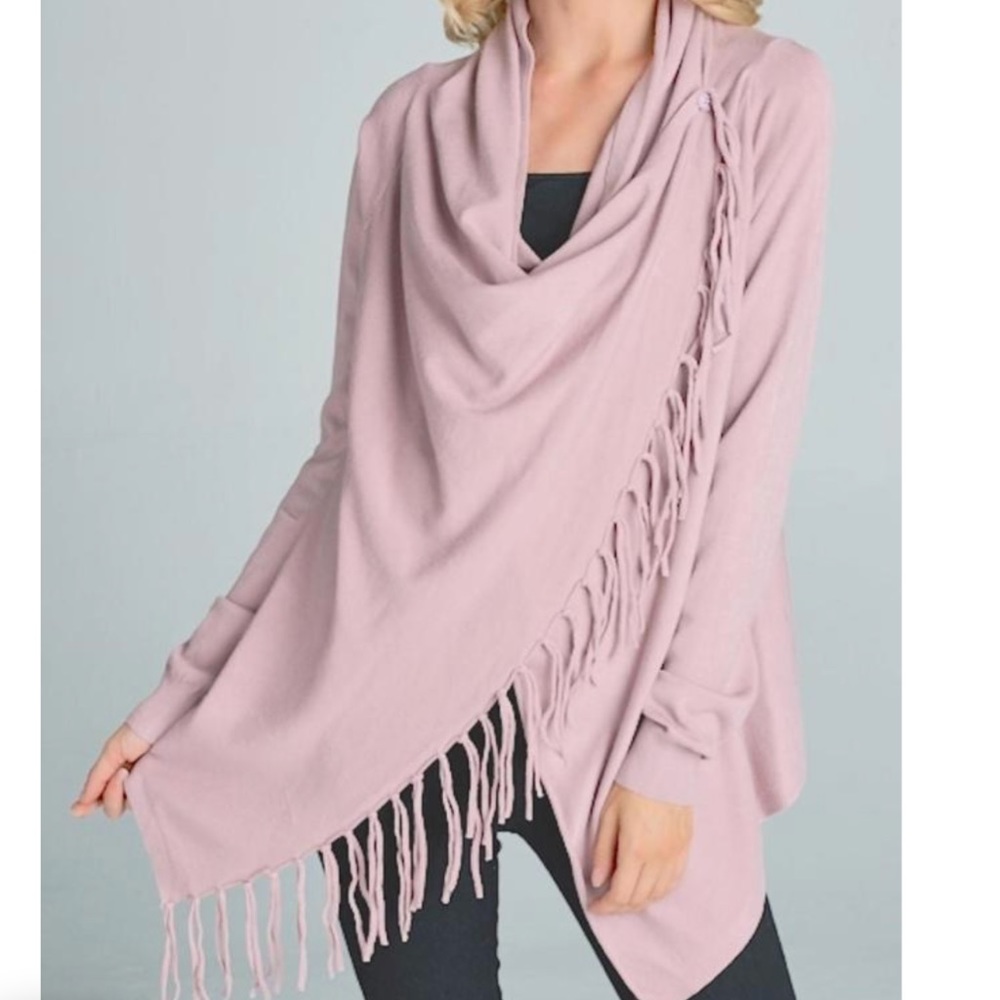 🍂Boho Fringe Sweater 🍂 Gray or Blush 🍁 - Picture 2 of 3