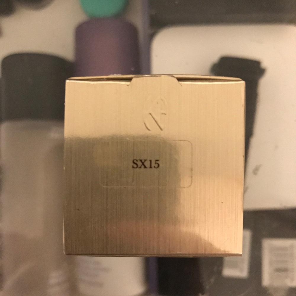 Kevyn aucoin sensual skin enhancer SX15 in BOX