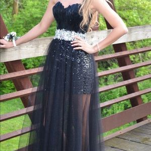 Prom dress