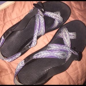 Chacos• Women 8•