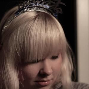 Meet your Posher, Ally