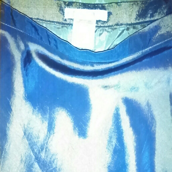 Skirts - Picture 2 of 2