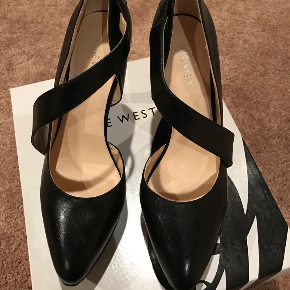 Nine West pumps