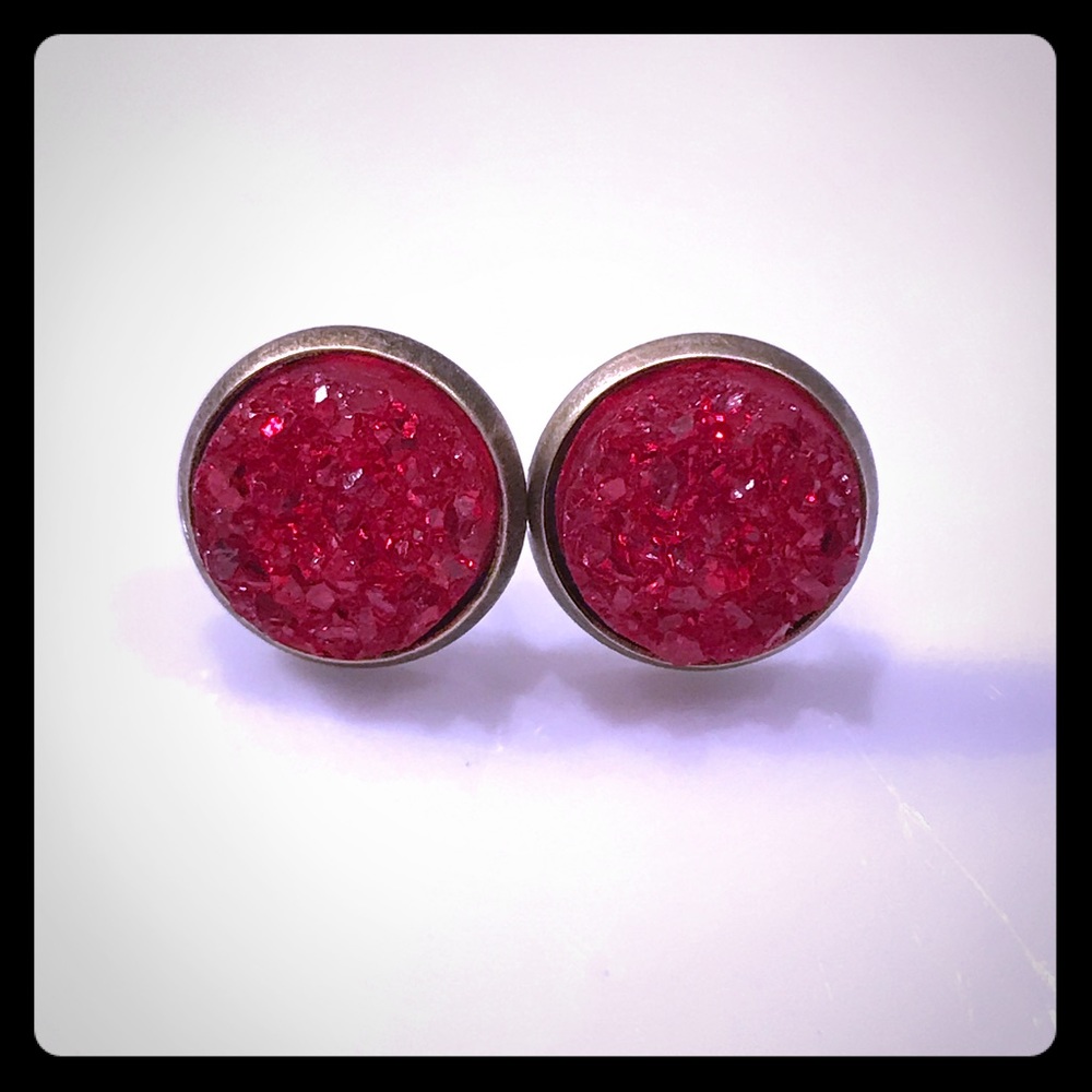 Sparkly Red & Bronze Studs Earrings 🌸3 for $18🌸