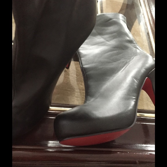 SOLD - Picture 2 of 3