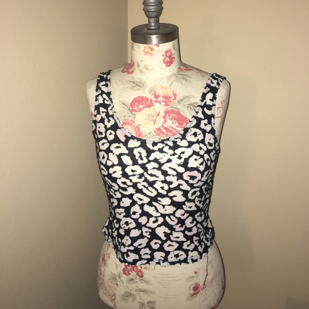 Urban Outfitters Leopard Animal Tank Shirt Black M