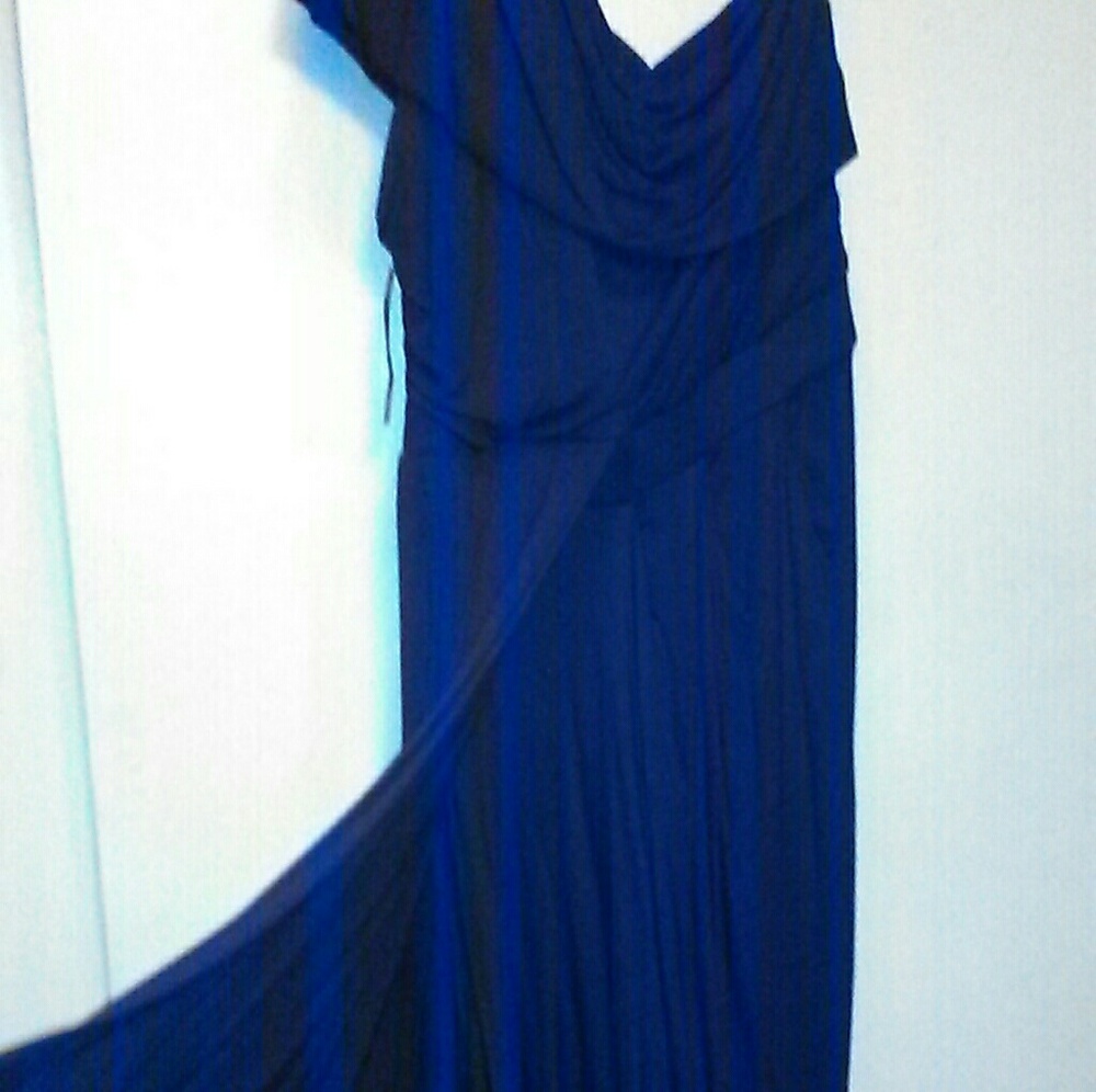 Asymmetrical  Dress - Picture 2 of 6