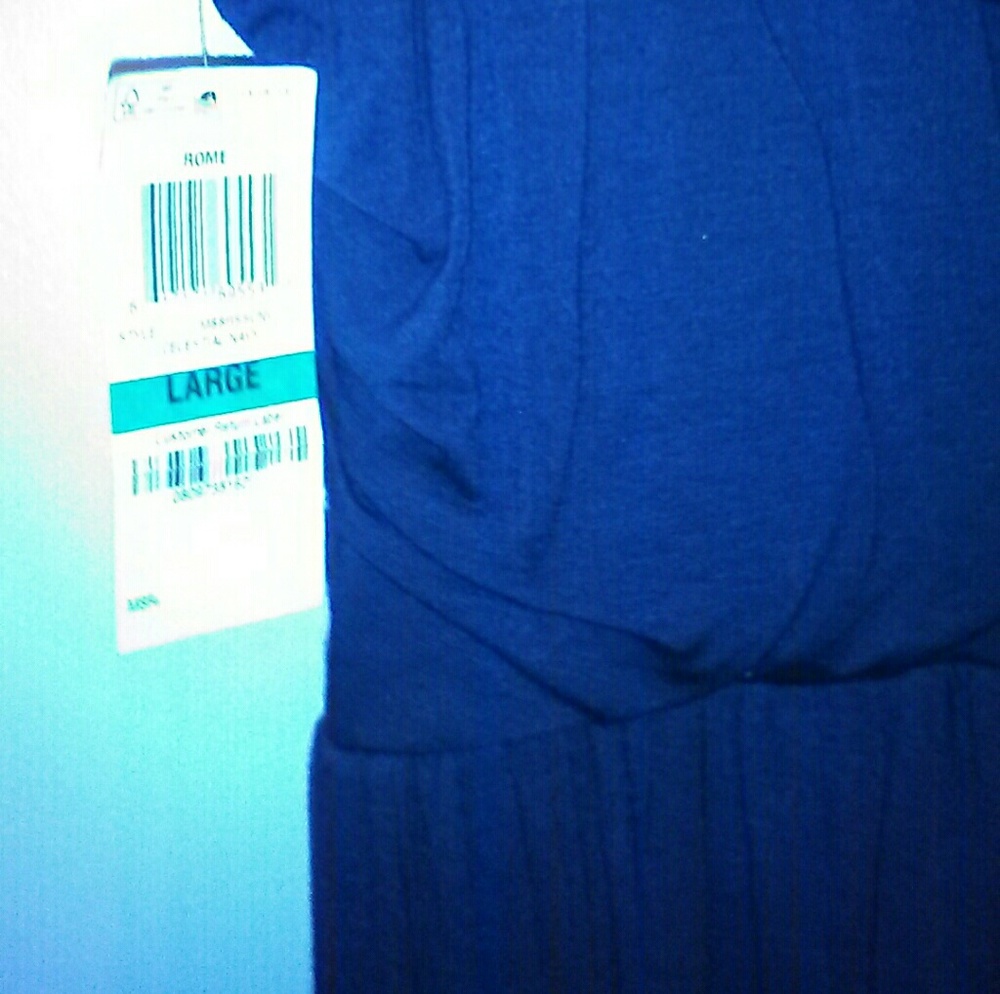 Asymmetrical  Dress - Picture 5 of 6