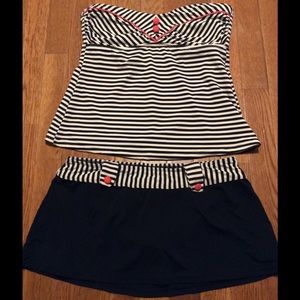 Cole of CA Bandeaukini *NOTE sizes- Top M/Bottom S