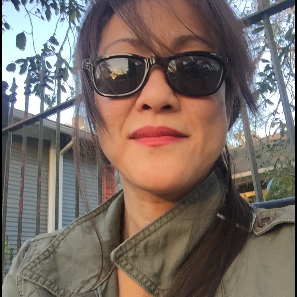 Meet your Posher, Trang