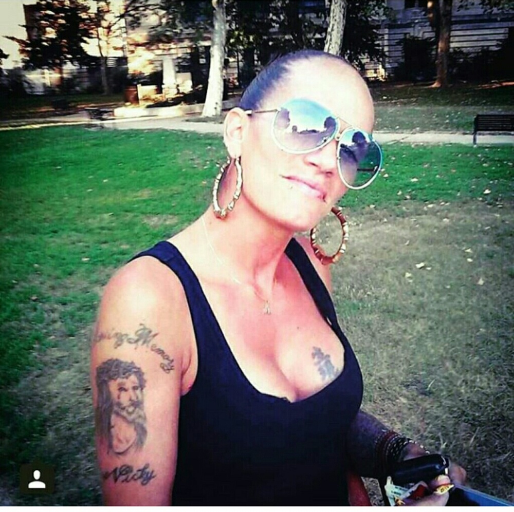 Meet your Posher, Lisa