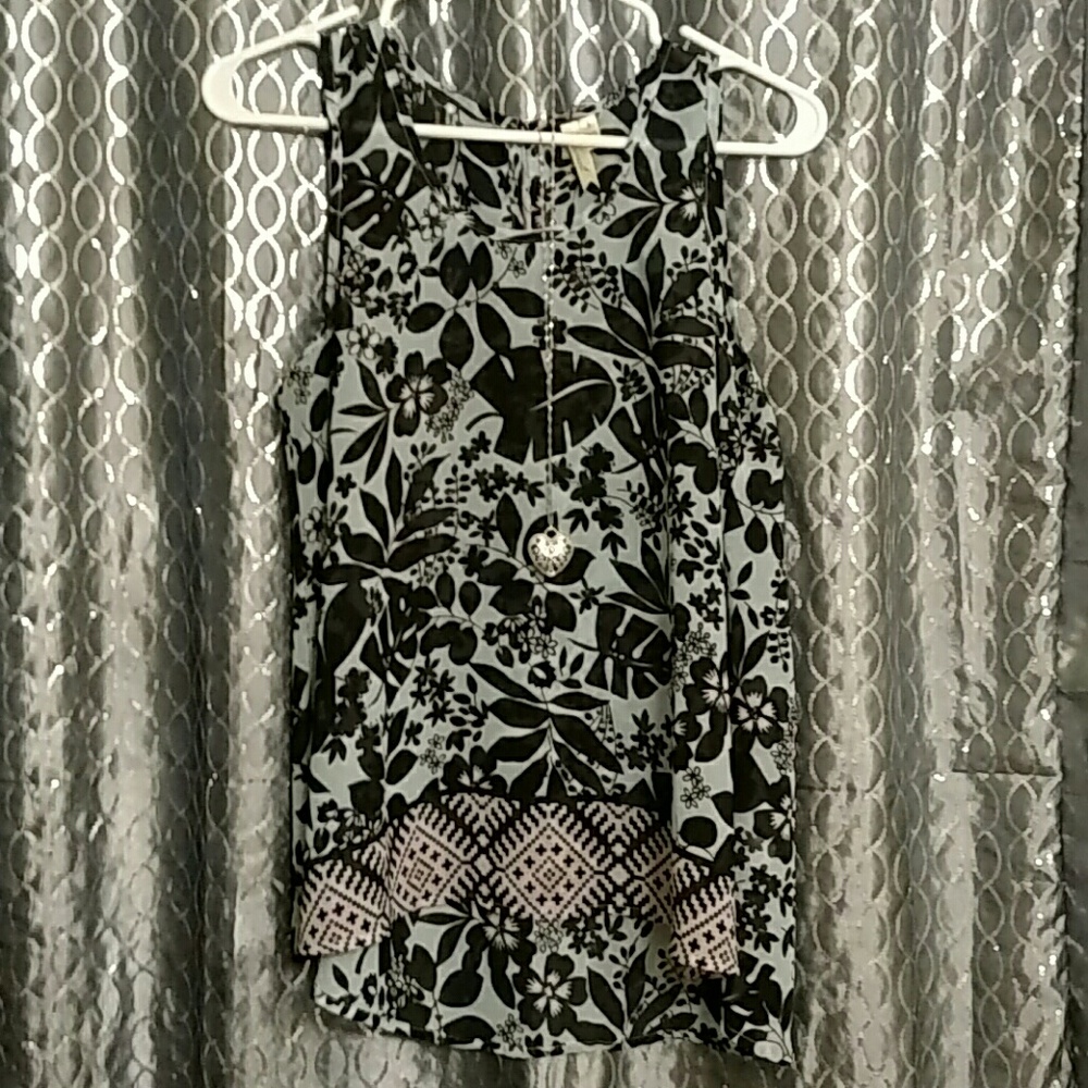 Women's Top