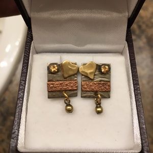 Whimsical stud earrings