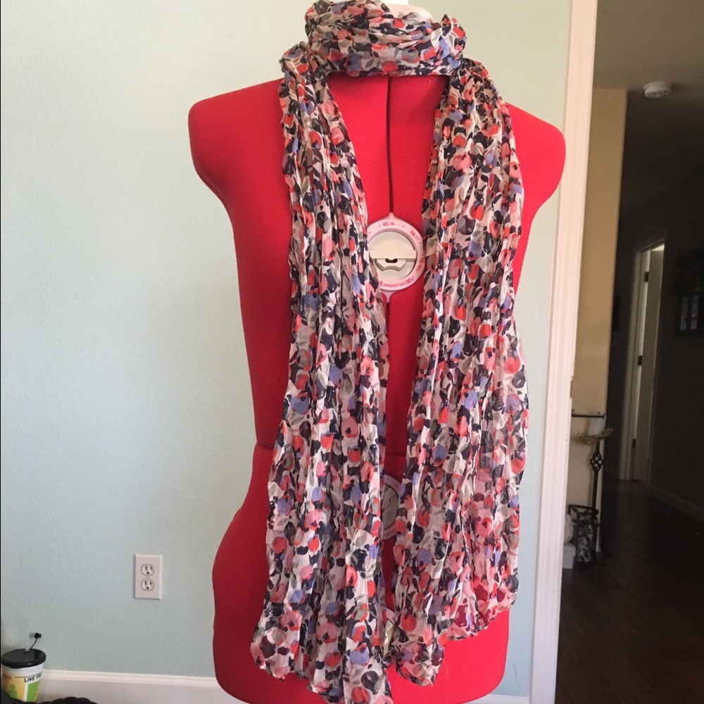 Multi-colored flowered scarf