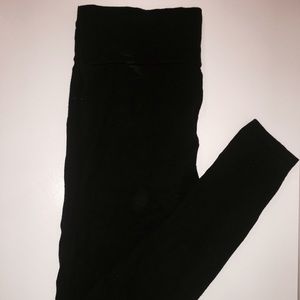Black leggings