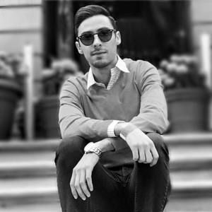 Meet your Posher, Juan