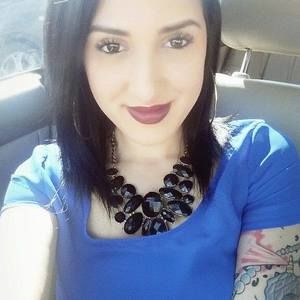 Meet your Posher, Lena