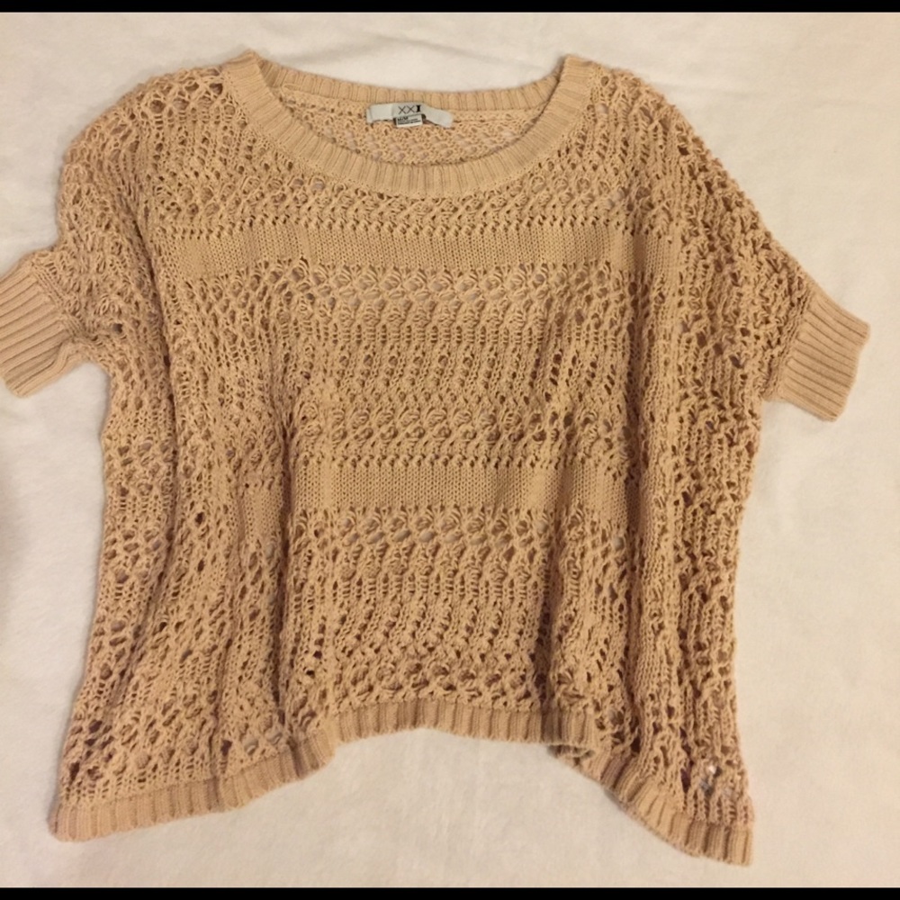 Crocheted Short Sleeve Sweater