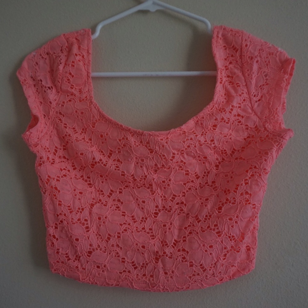 Forever 21 hot pink crop top