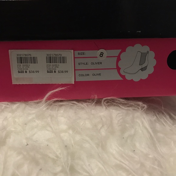 SOLD ON MERCARI ✨ Charlotte Russe Pointed Booties - Picture 3 of 3