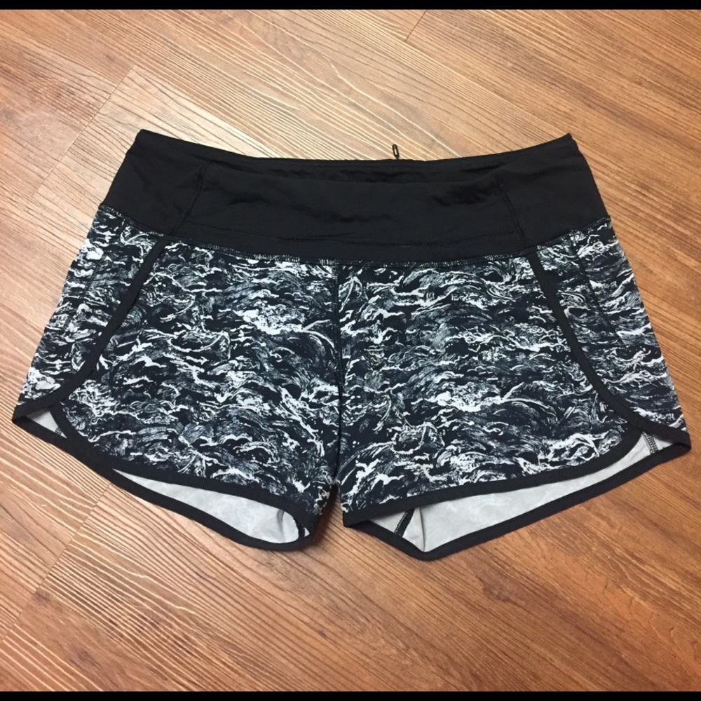 Lululemon speed short