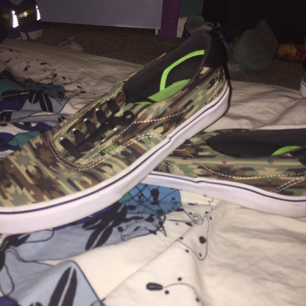Tribal Vans