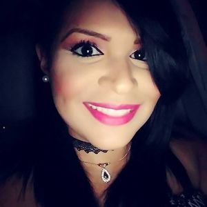 Meet your Posher, Lorraine