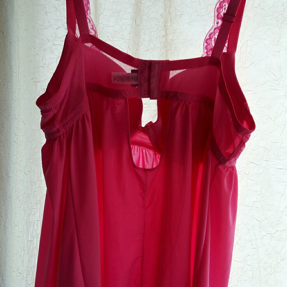 Red Lingerie - Picture 2 of 2