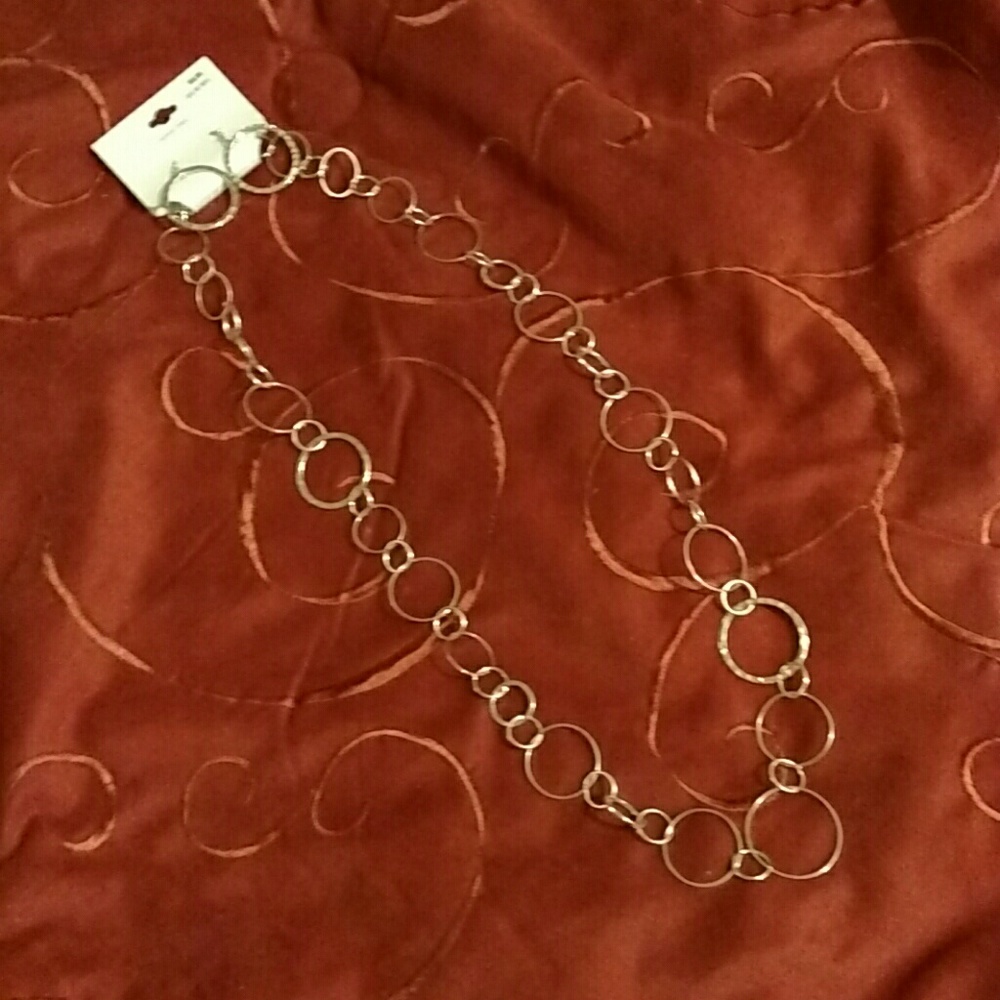 Necklace set W/earrings