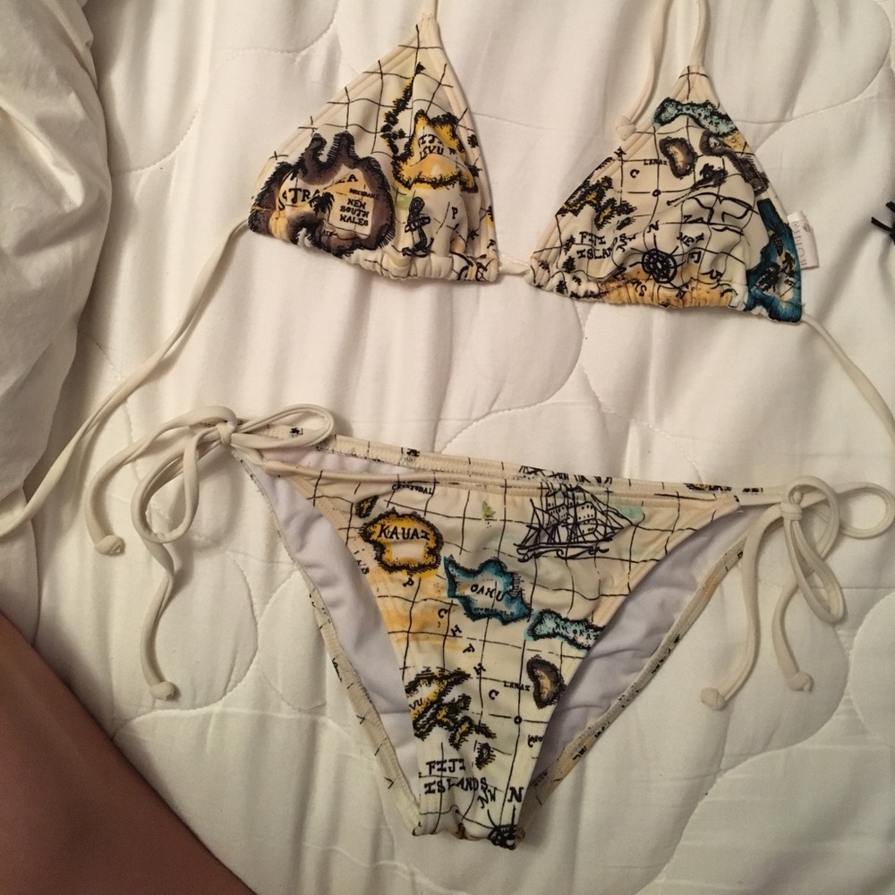 Billabong island map bikini
