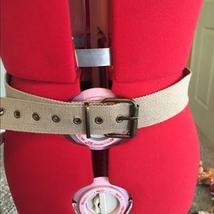 Tan canvas belt