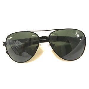 Ray Ban black aviators