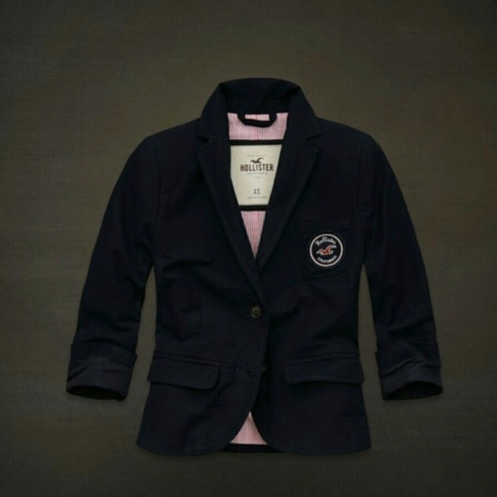 New Hollister women's navy blazer
