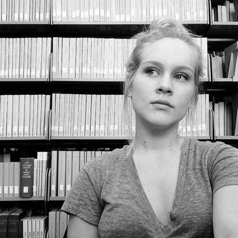 Meet your Posher, Zoe