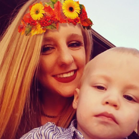 Meet your Posher, Taylor - Picture 1 of 1