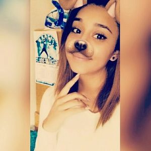 Meet your Posher, Monica