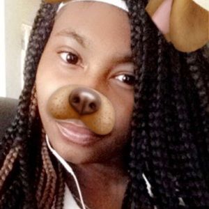 Meet your Posher, Tiara