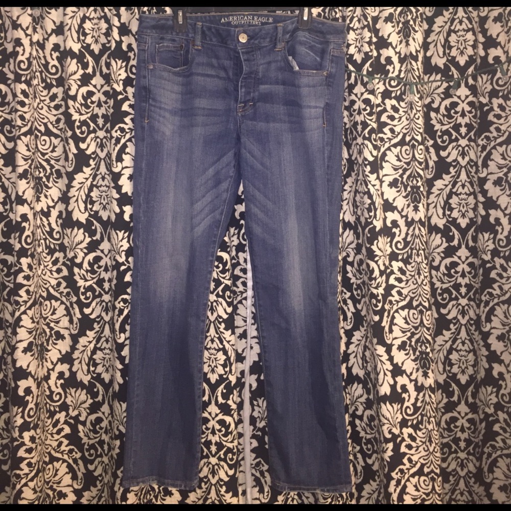 New American Eagle Outfitters Jeans