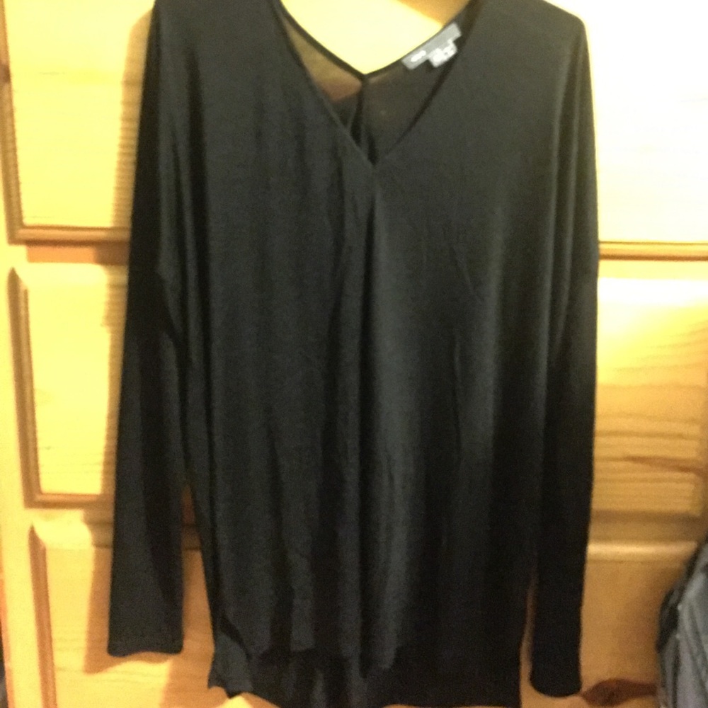 Vince v neck long sleeve shirt
