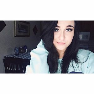 Meet your Posher, Miranda jo