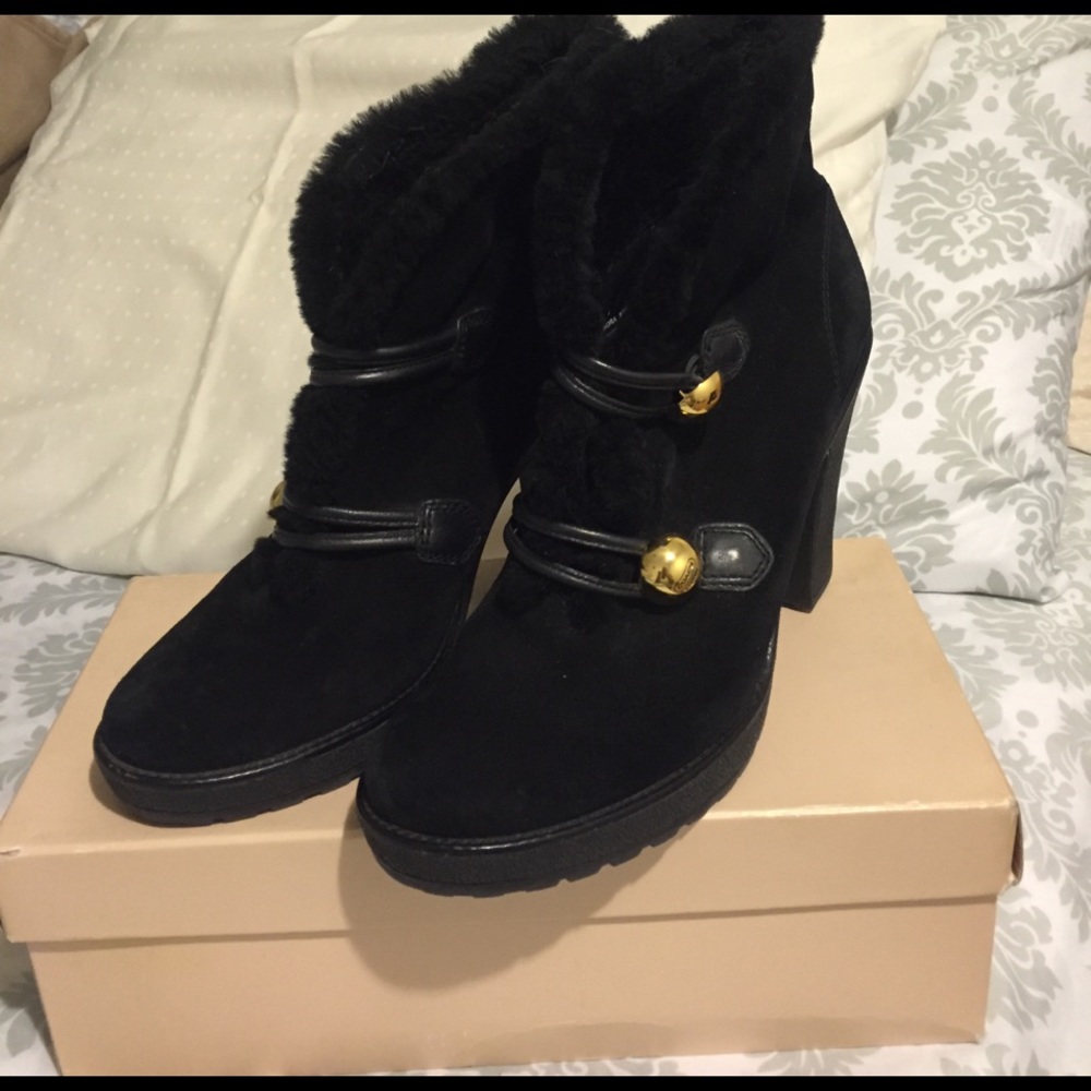 Coach boots