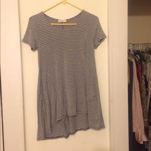 Flowy t shirt dress with horizontal stripes