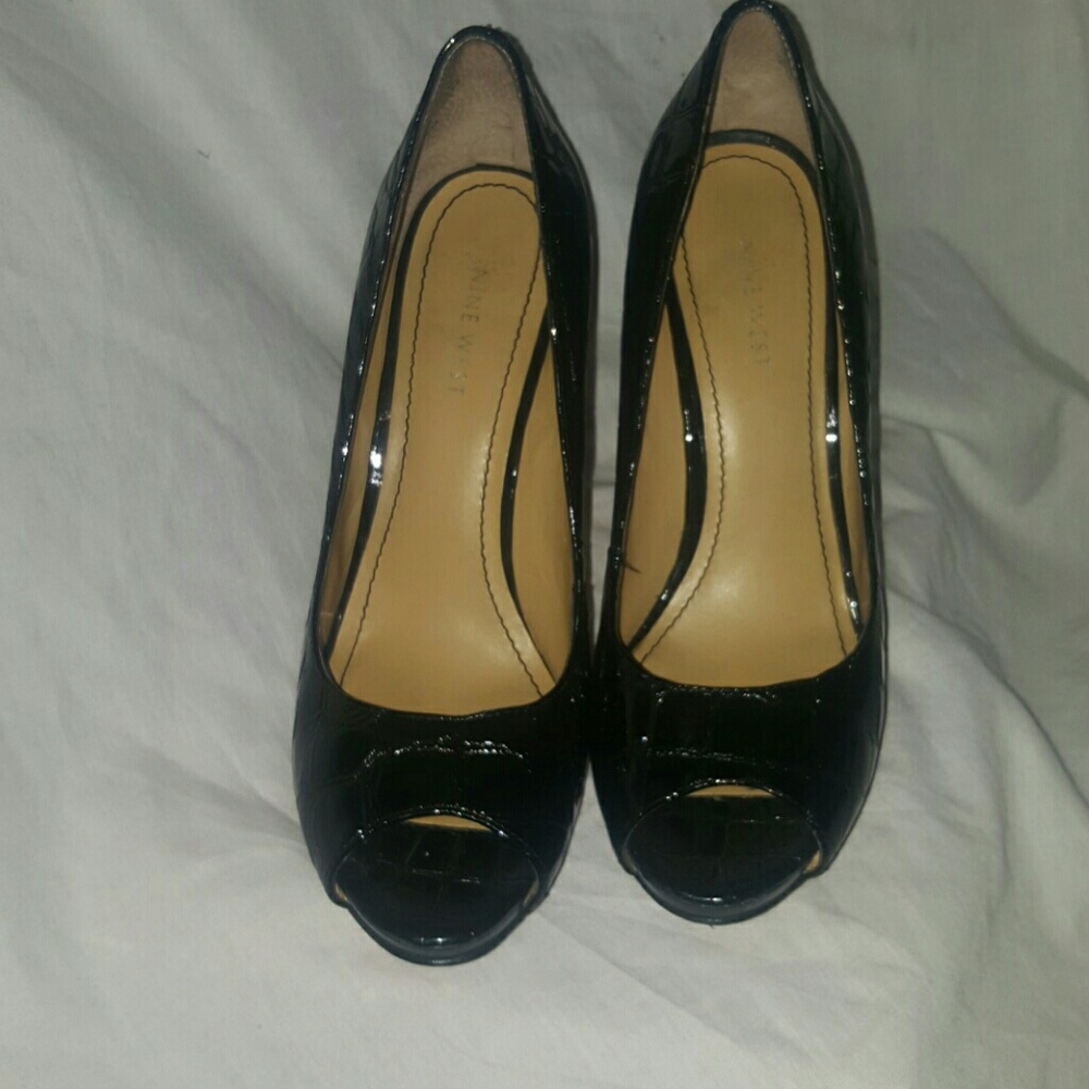 Nine west black crock print shoes sz 8