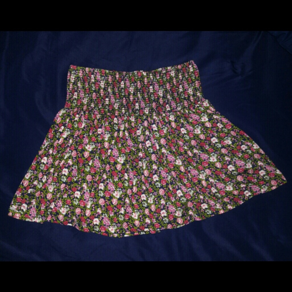 Floral skirt short