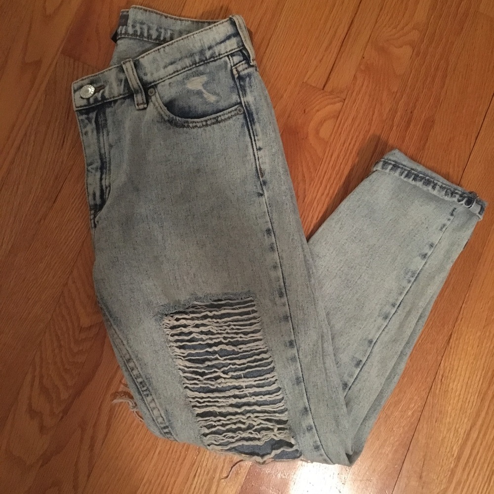 Kendall & Kylie Shredder BF Jean