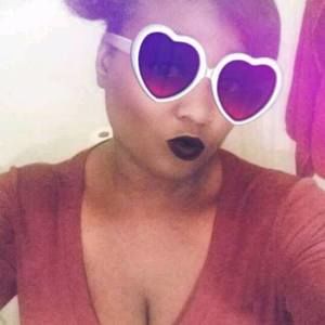 Meet your Posher, Karin