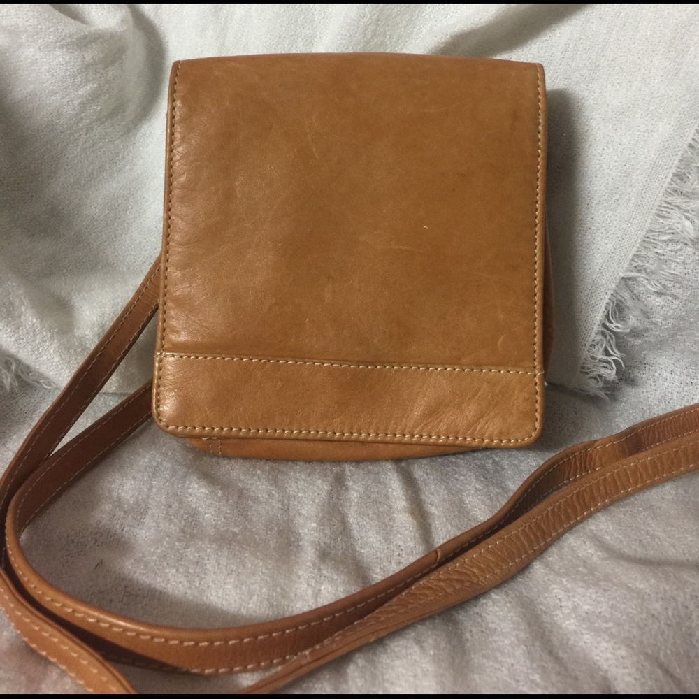 genuine leather fold out purse/wallet
