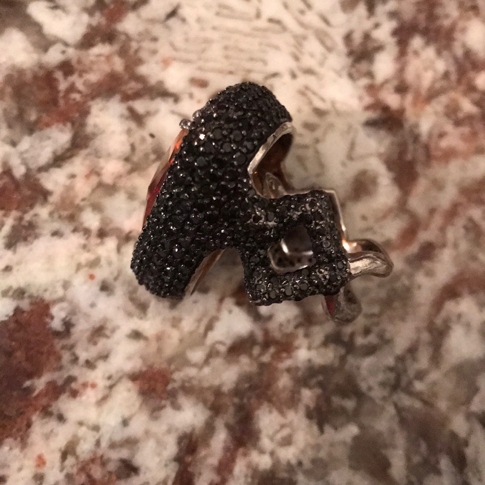 Ring - Picture 4 of 5